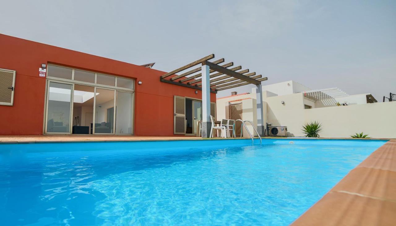 Villa Vento By Calima Villas คอสตา เด อันตีกัว ภายนอก รูปภาพ